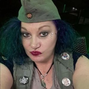 Meet your Posher, Milicent